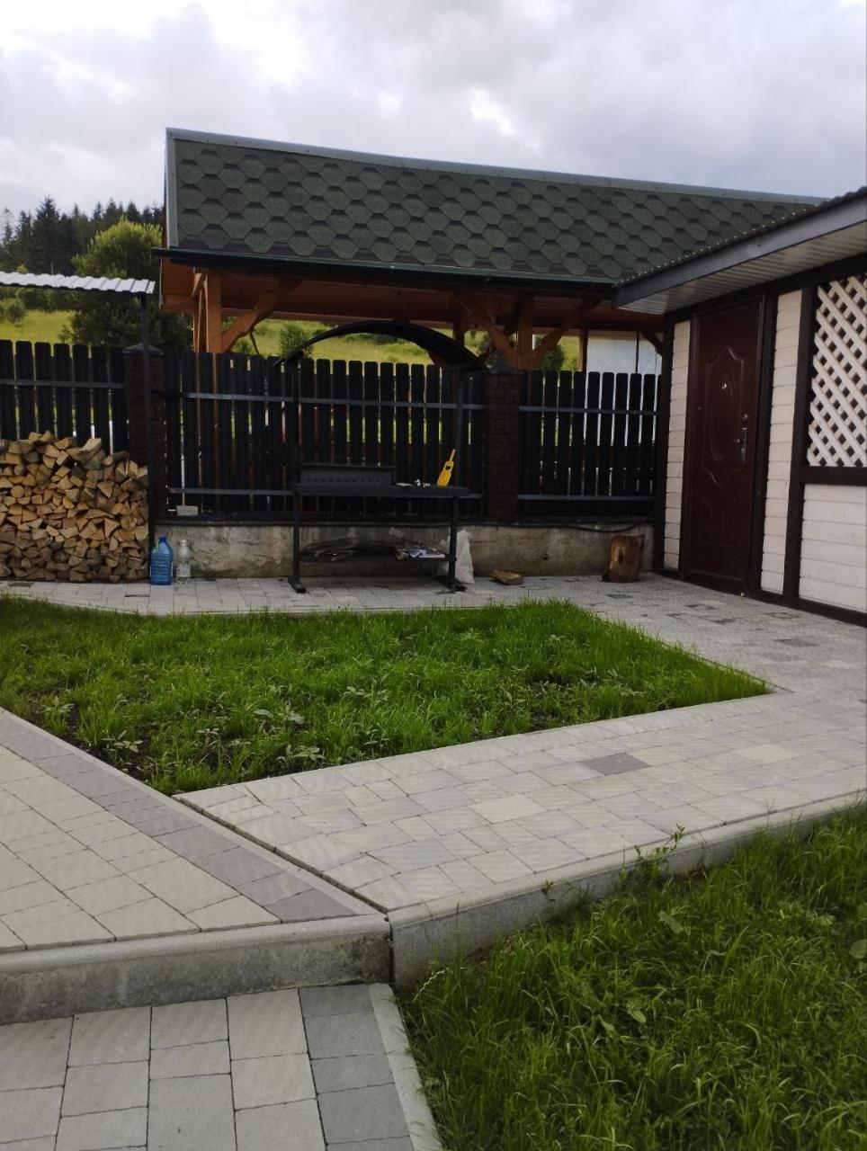 Перлина Карпат Leilighet Skhidnytsia Eksteriør bilde